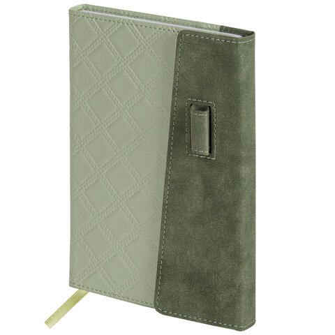 Ежедневник недатированный А5 145х215мм BRAUBERG Stitch, под кожу, магнит, 160л, оливковый, 116588